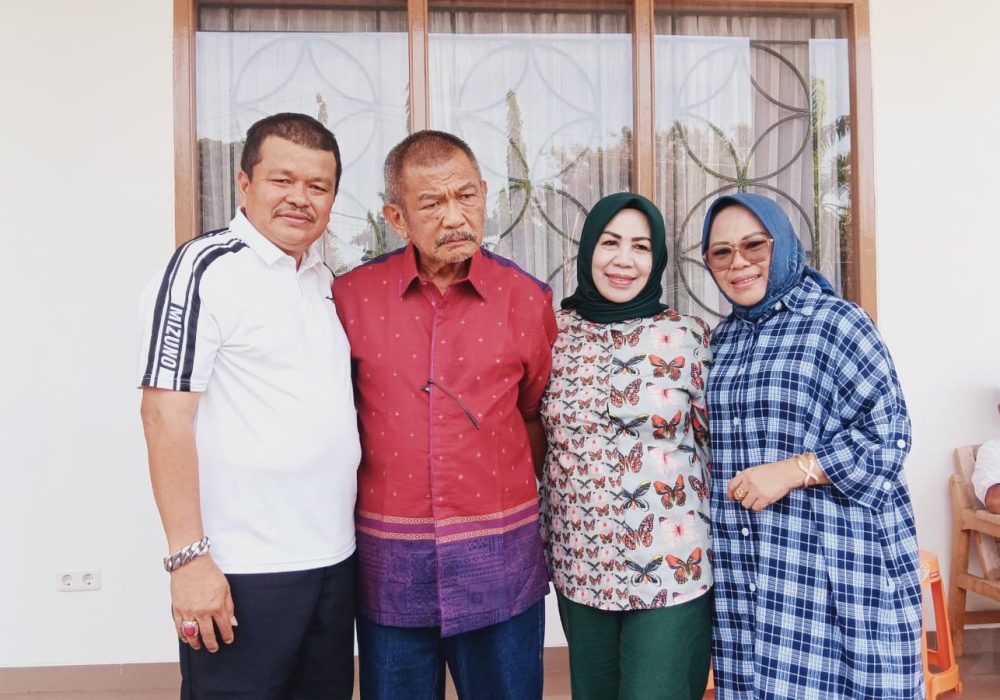 Wabup Parimo Soan ke Mantan Bupati Samsurizal di Tinombo