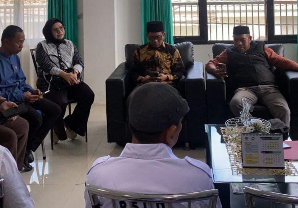 DPRD Tinjau Proyek Rehab RSUD Tombolotutu yang Bermasalah